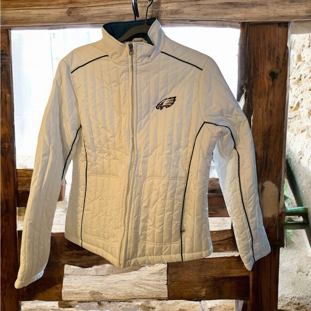 Philadelphia Eagles White Quilted Jacket